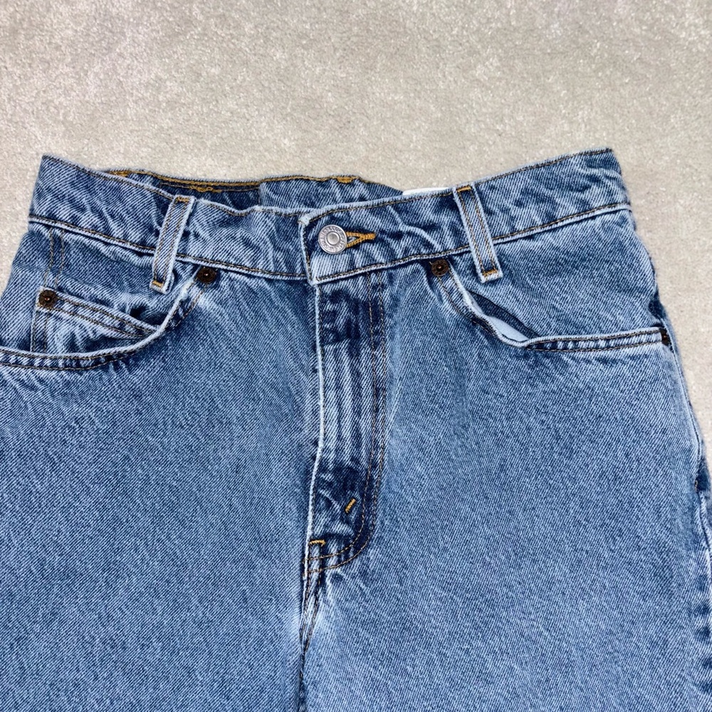 Vtg Levis 550 29x30 Womens Relaxed Student Fit Mom Jeans Denim Blue 90s USA